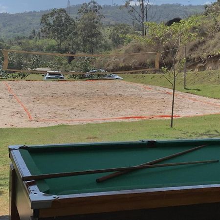 ヴァリーニョス Rancho Ao Lado Da Laroc E Ameヴィラ エクステリア 写真